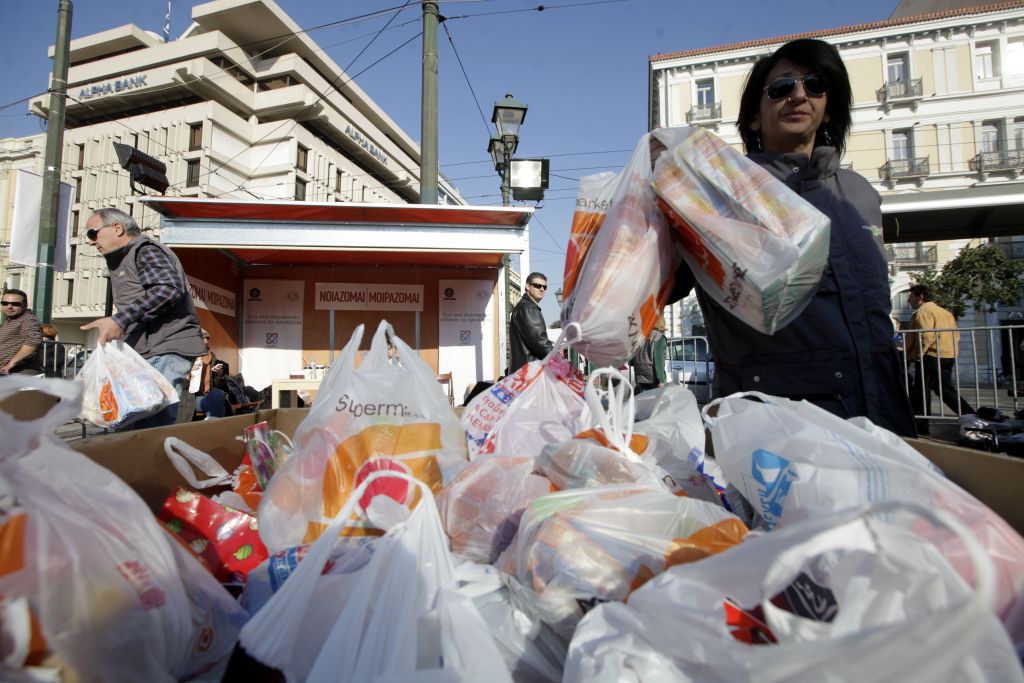 Δωρεάν διανομή τροφίμων σε πάνω από 160.000 οικογένειες