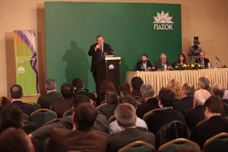 Επίθεση Βενιζέλου στον ΣΥΡΙΖΑ και στην εσωκομματική αντιπολίτευση του ΠαΣοΚ