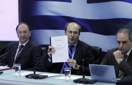 Παραιτήθηκε ο πρόεδρος της αρχής Δημόσιων Συμβάσεων Δ.Ράικος