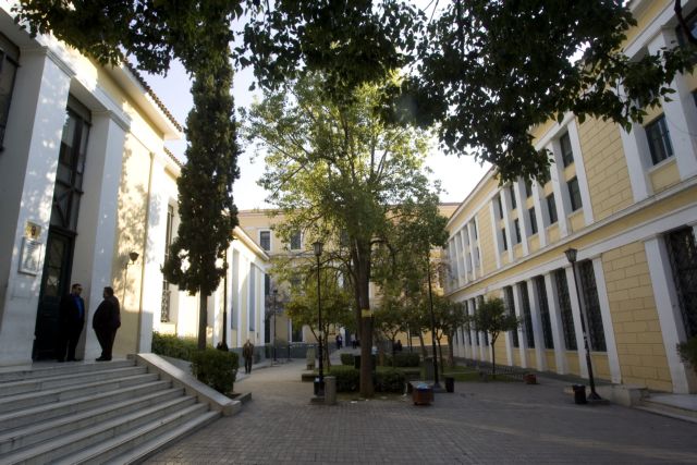 Νέες ποινικές διώξεις για μίζες σε εξοπλιστικό πρόγραμμα