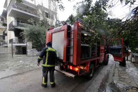 Nεκρός άντρας μετά από κατάσβεση πυρκαγιάς σε σπίτι στην Παιανία