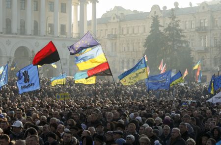 Ουκρανία: Διαδηλώσεις για την ΕΕ και τη δημοσιογράφο Τσορνόβιλ