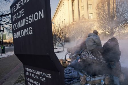 Ερευνα: Δεν είναι βιώσιμο το χάσμα πλουσιων-φτωχών στις ΗΠΑ