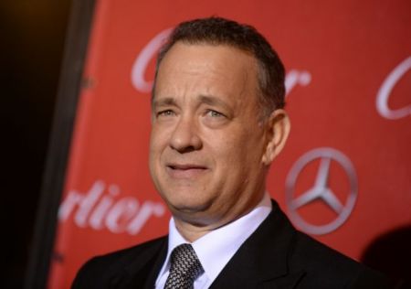 Ο Τομ Χανκς δοκιμάζει την τύχη του στην συγγραφή διηγημάτων