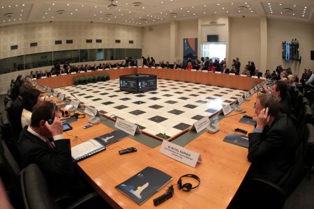 Ζ. Γκάμπριελ: «Η Ελλάδα μπήκε στην ΟΝΕ με παραποίηση στοιχείων»