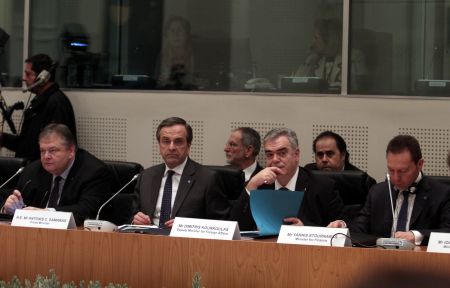 Κλίμα αισιοδοξίας καλλιεργεί η κυβέρνηση στην τελική ευθεία πριν τις διπλές εκλογές