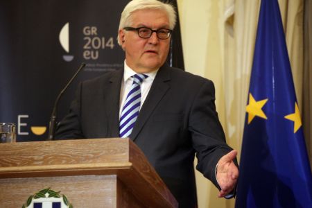 Στάινμαγερ: «Οχι» στην κατάργηση της τρόικας