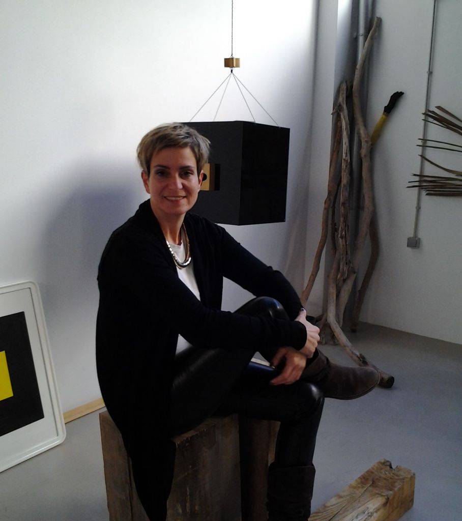 Λίλα Αθανασοπούλου: η ρεαλιστική πλευρά του συμβολισμού