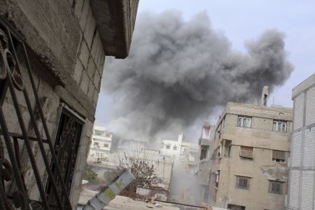 Σε διαβουλεύσεις καλούν τη συριακή αντιπολίτευση οι ξένες δυνάμεις