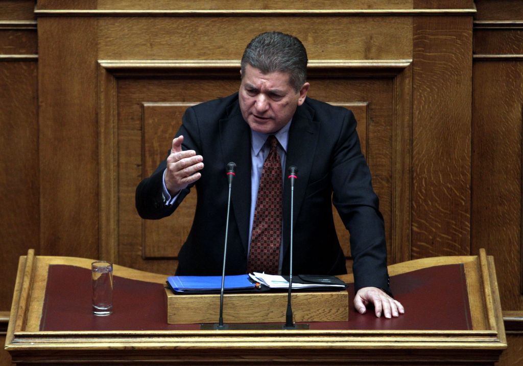 Νταβρής: Θα ψηφίσω τον Στ.Δήμα για Πρόεδρο Δημοκρατίας