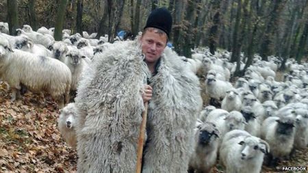 Γκίτα Τσιομπανούλ: Ενας βοσκός με smartphone