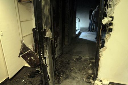 Εκρηξη εμπρηστικού μηχανισμού στο γραφείο Φ. Κρανιδιώτη