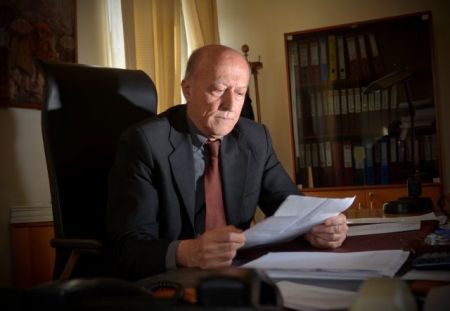 Παναγιώτης Καρακούσης: Η τρόικα αντιμετώπιζε τη χώρα σαν επιτραπέζιο παιχνίδι