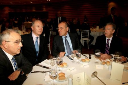 Αλλάζει το τραπεζικό τοπίο