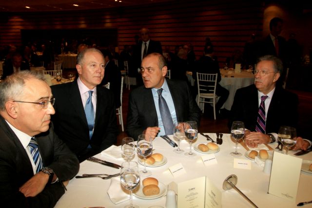 Αλλάζει το τραπεζικό τοπίο