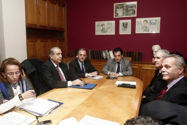 Σκηνές «απείρου κάλλους» σε συγκέντρωση γιατρών της ΝΔ