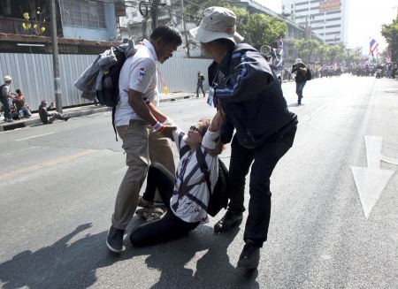 Ταϊλάνδη: Εκρηξη με 22 τραυματίες σε αντικυβερνητική διαδήλωση