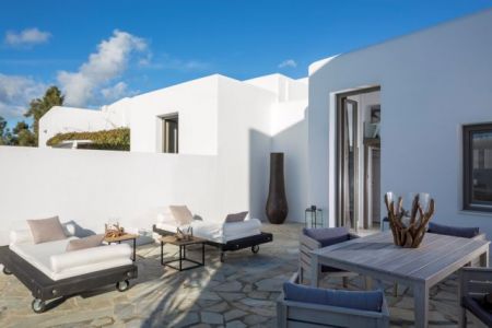 Liostasi Ios Hotel: Επέκταση με έξι σουίτες