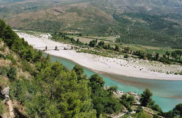 Φράγματα απειλούν παρθένα ποτάμια – οικοσυστήματα των Βαλκανίων