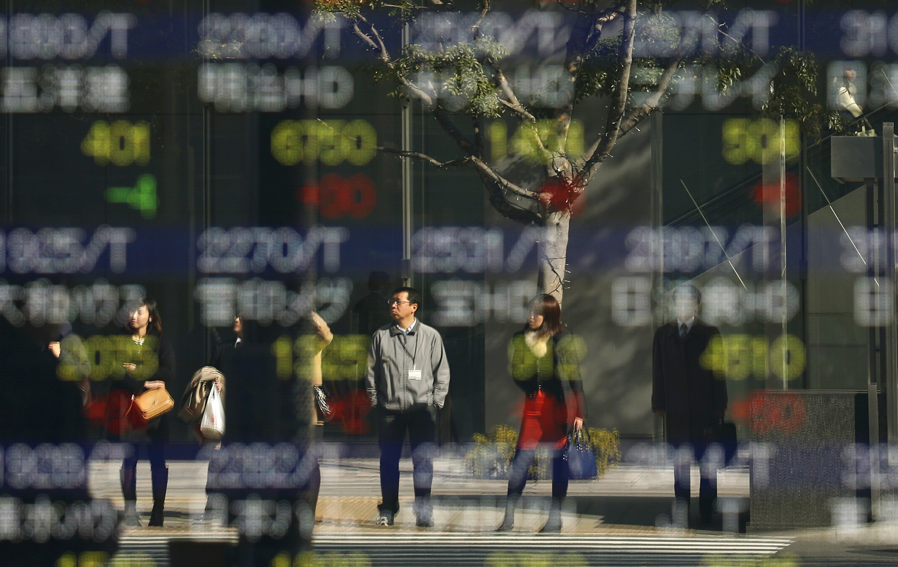 Η παγκόσμια οικονομία βελτιώνεται λένε διεθνείς επενδυτές και αναλυτές