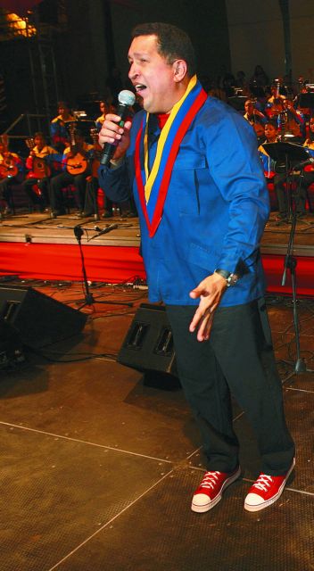 Η Λευκορωσία κάνει τον Τσάβες …μιούζικαλ