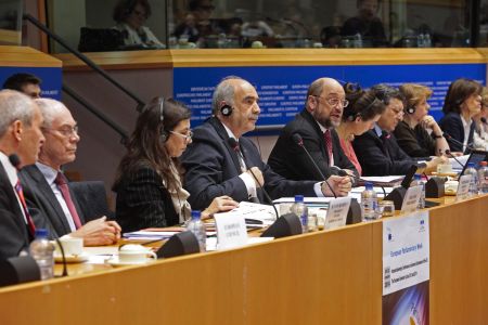 Συνάντηση του Προέδρου της Βουλής με τον Ολι Ρεν