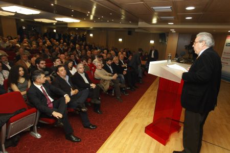 Κεντροαριστερά: Κίνημα βάσης από τις τοπικές επιτροπές των «58» για να διατηρηθεί ζωντανό το εγχείρημα της Ελιάς