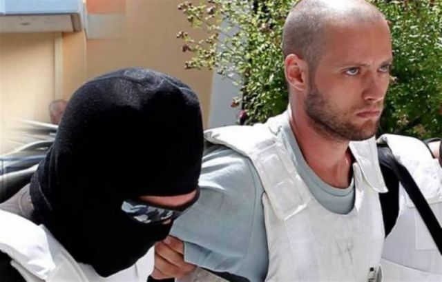 Ολοκληρώθηκε η απολογία του Τάσου Θεοφίλου για την ληστεία στην Πάρο