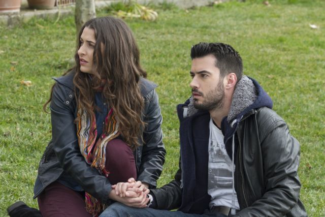 Το Mega ανασυντάσσεται