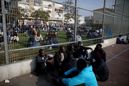 Ρώμη: Πρόσφυγες έραψαν τα στόματά τους σε ένδειξη διαμαρτυρίας