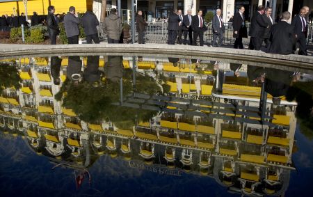 Γενεύη II: Ελεύθεροι να φύγουν από την Χομς γυναίκες και παιδιά