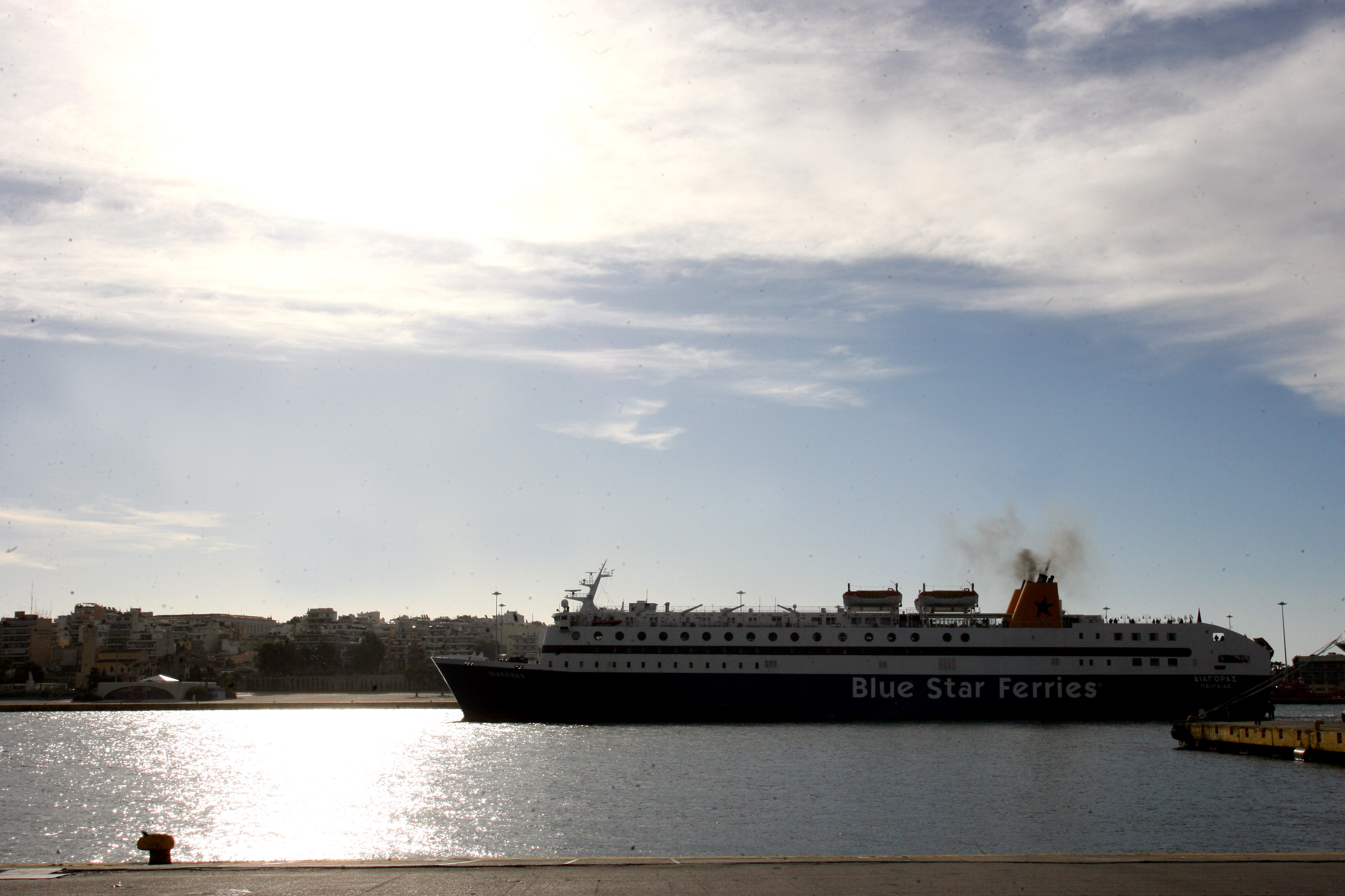 Στη Βουλή στοιχεία για την φορολογία ναυτιλιακών εταιρειών και πλοίων