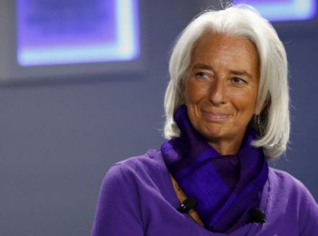 Τη Βίβλο του ΔΝΤ για απασχόληση και ανάπτυξη παρουσίασε η Λαγκάρντ