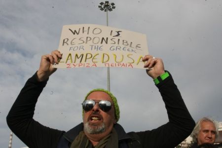 Stop δικαστή στη μετάδοση των «Πρωταγωνιστών» του Στ. Θεοδωράκη