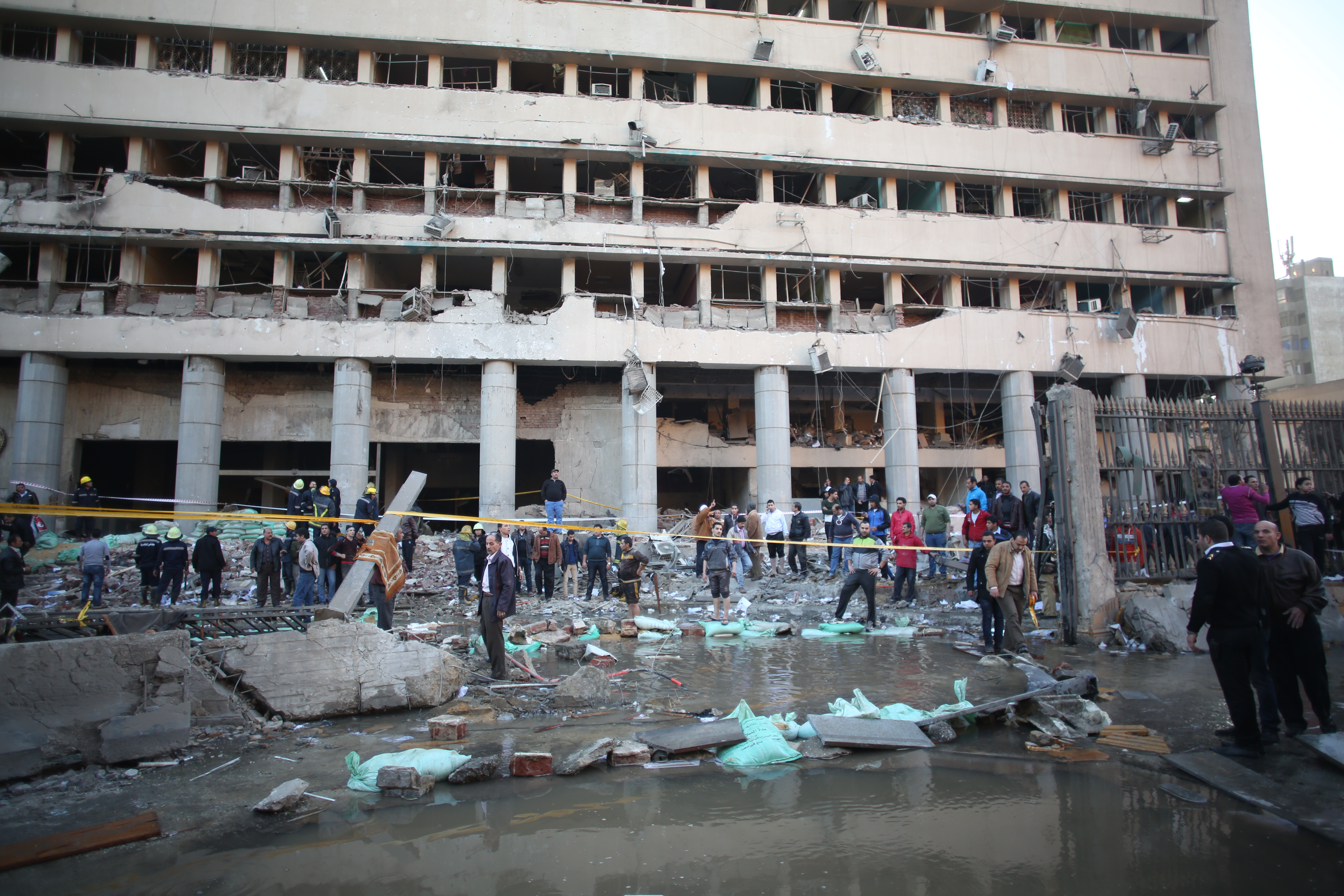 Κάιρο: Τέσσερις ξεχωριστές εκρήξεις με στόχο τις δυνάμεις ασφαλείας