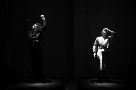 Στο ασανσέρ που δεν συναντιόμαστε