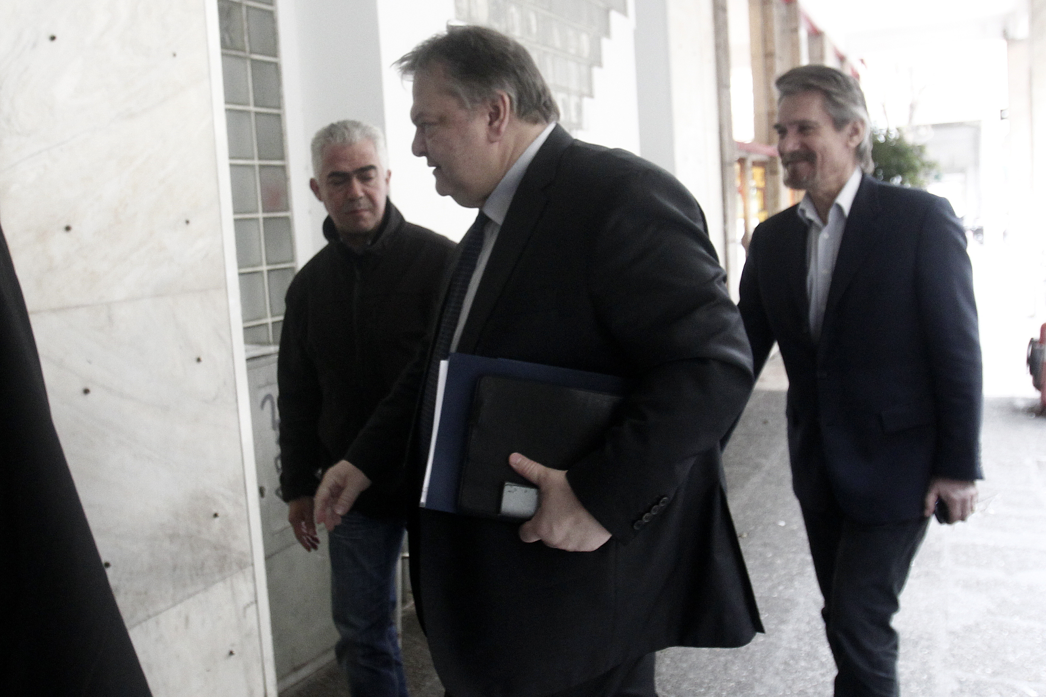 Ευ. Βενιζέλος: Αντισυνταγματική η πρόταση Τσίπρα για εθνικές εκλογές – Παραποίηση του κοινοβουλευτικού πολιτεύματος