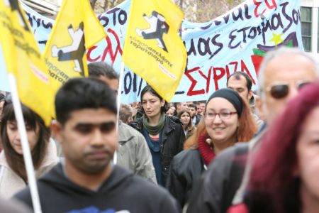 ΣΥΡΙΖΑ: Ζητά Εκτακτη Σύνοδο Κορυφής για μεταναστευτικό