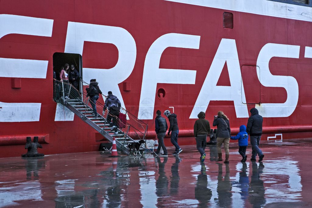 Αναχωρεί το Superfast για το οποίο υπήρξε τηλεφώνημα για βόμβα