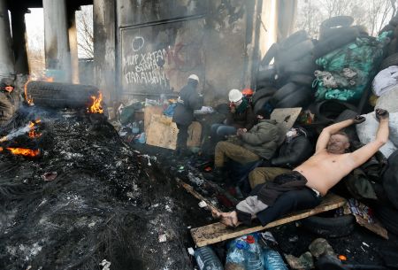 Ουκρανία: Αποχωρούν οι διαδηλωτές από το υπουργείο Δικαιοσύνης