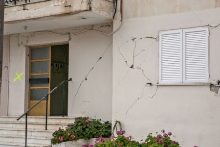 Κεφαλλονιά: Κυρίως ρωγμές οι ζημιές στα κτίρια αναφέρουν οι πρώτες εκτιμήσεις