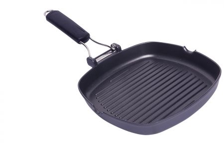 Αντικολλητική γκριλιέρα