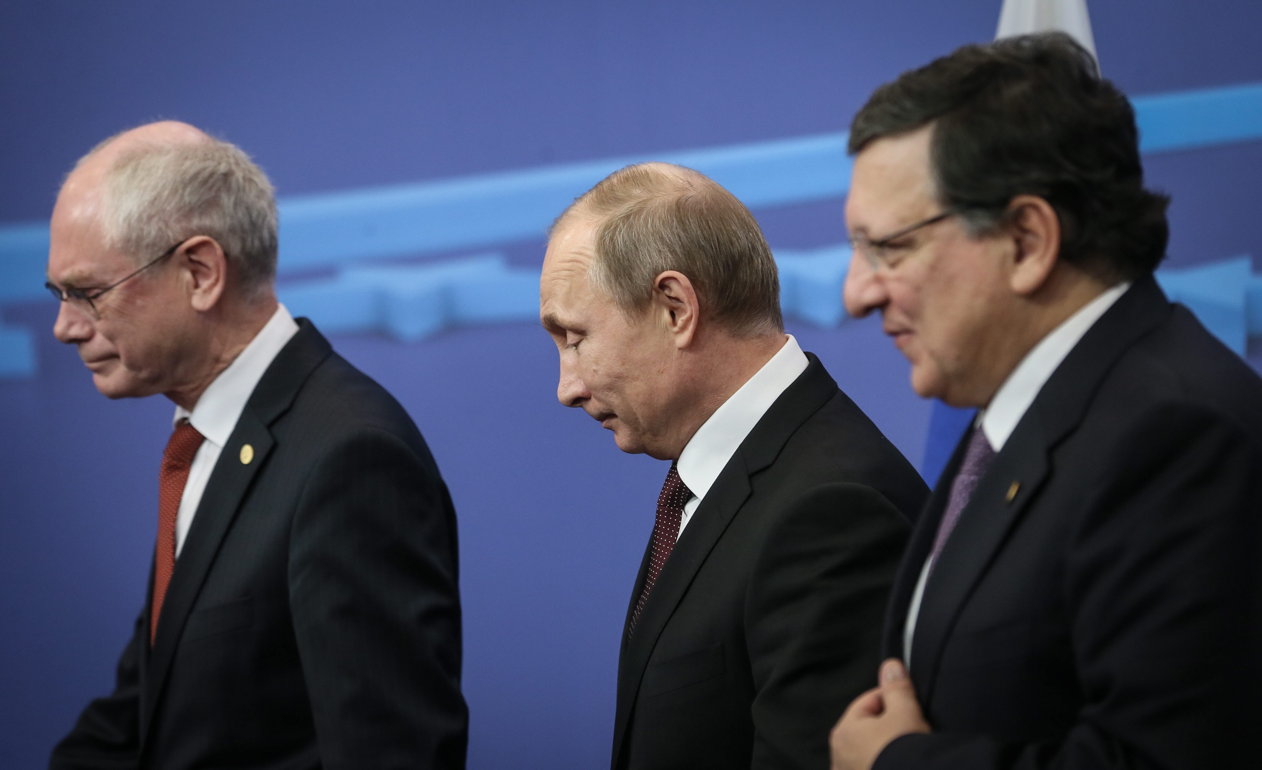 ΕΕ καλεί Πούτιν να σεβαστεί τις υποχρεώσεις του στην παροχή αερίου