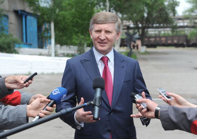 Οι ολιγάρχες πάνε όπου φυσάει ο άνεμος