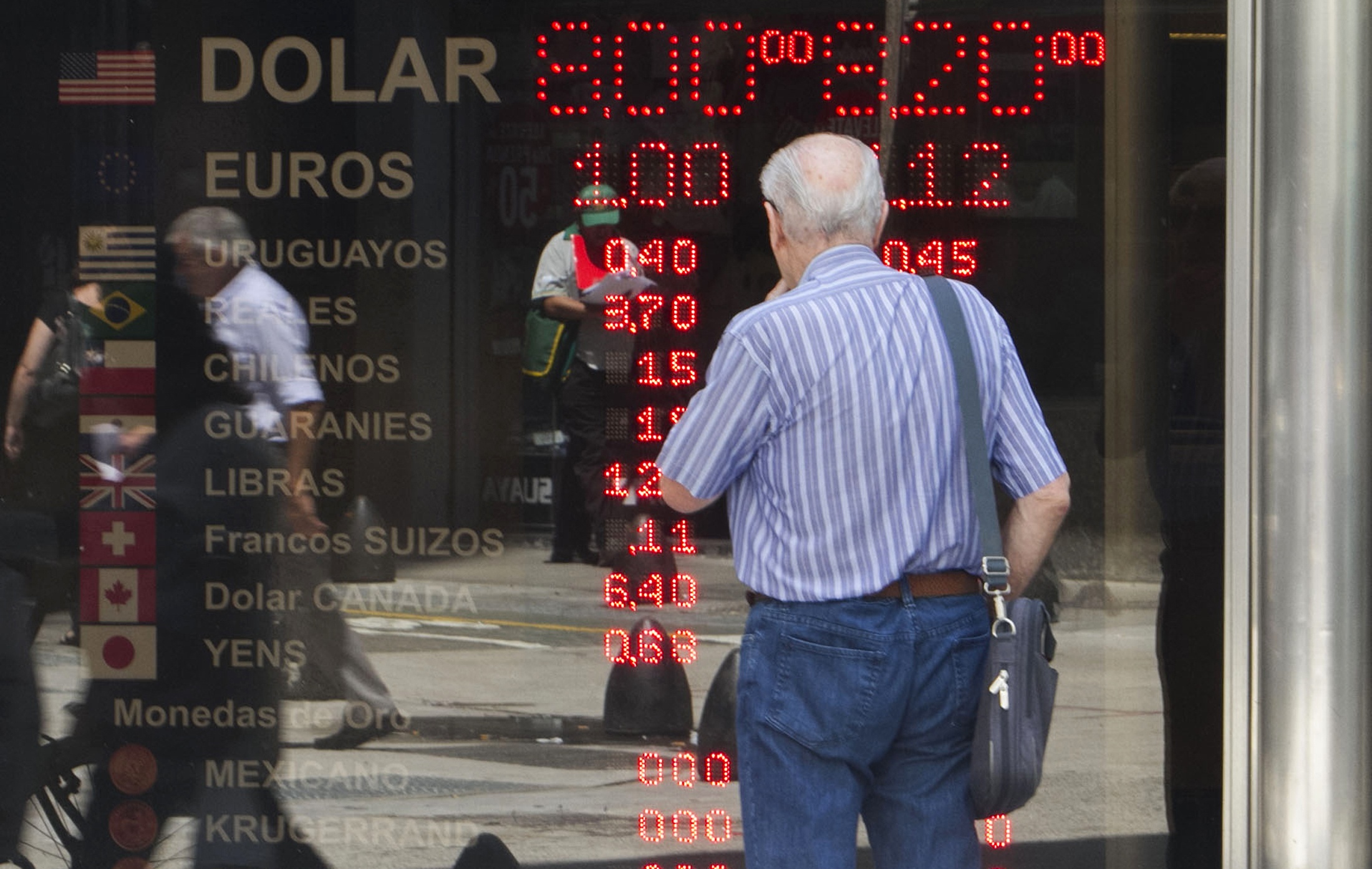 Η απόσυρση κεφαλαίων κλονίζει τις αναδυόμενες οικονομίες