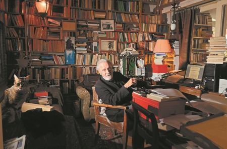 «Η Ιστορία είναι πιο πανούργα από όσους θεωρούν ότι την ελέγχουν»