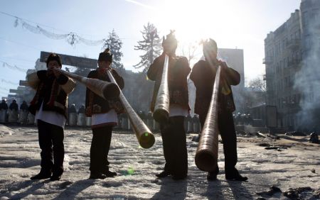 Ουκρανία: Βοήθεια από την ΕΕ προσφέρει η Αστον