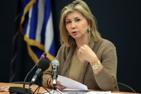 Ζέτα Μακρή: Μη συνετή οικονομική διαχείριση στον ΟΚΑΝΑ