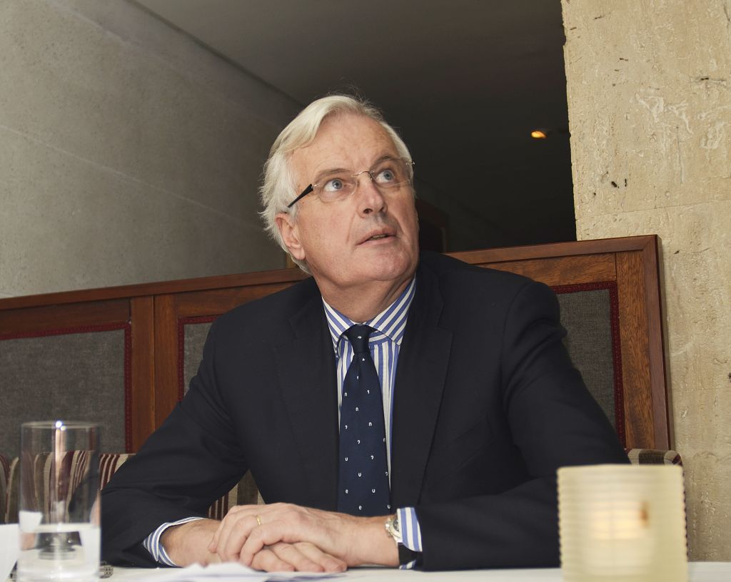 Μπαρνιέ για Brexit: Δεν είναι δυνατή μεταβατική περίοδος αορίστου διάρκειας