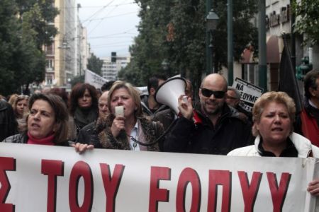 Ανοιχτός «πόλεμος» με τον ΕΟΠΥΥ λένε παράγοντες από την Υγεία